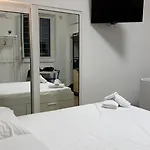 Blu Mediterraneo 2 Bedrooms & 2 Bathrooms Aparthotel