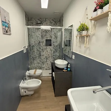 Blu Mediterraneo * Bari