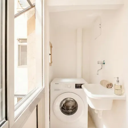 Blu Mediterraneo 2 Bedrooms & 2 Bathrooms בארי